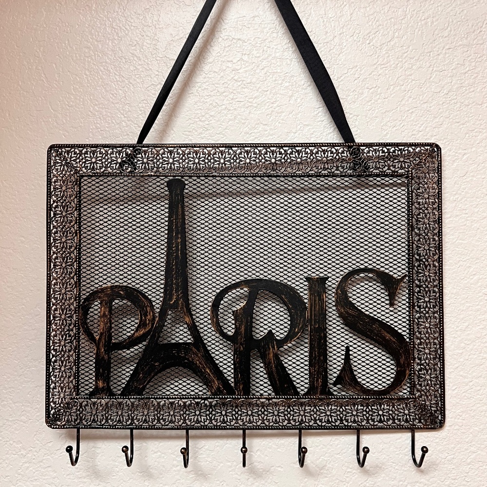 Key/necklace hanger